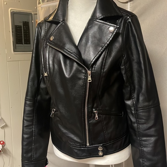 Faux leather jacket size L women’s - Picture 3 of 4
